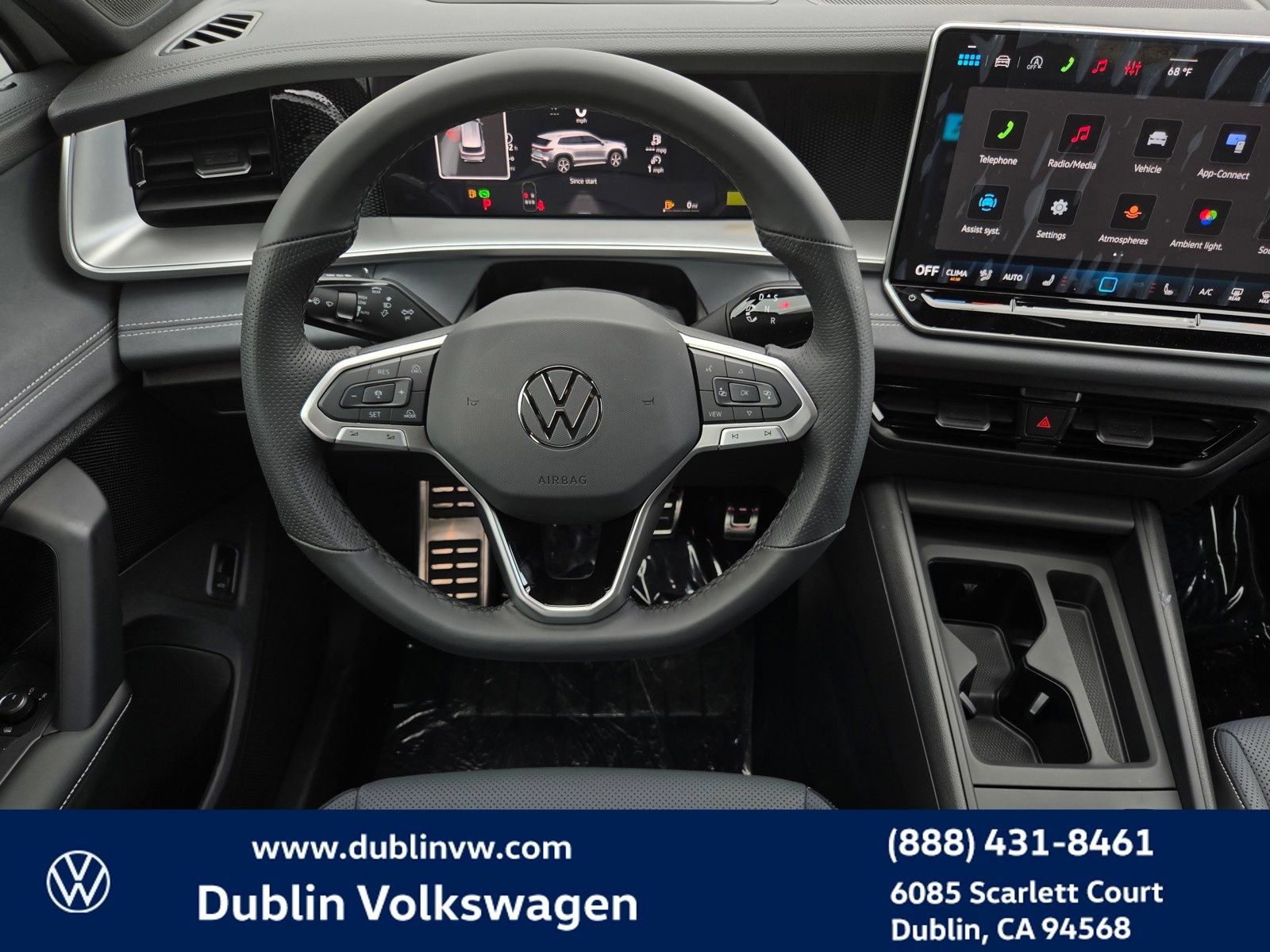 New 2026 Volkswagen Tiguan SE R-Line FWD image 11
