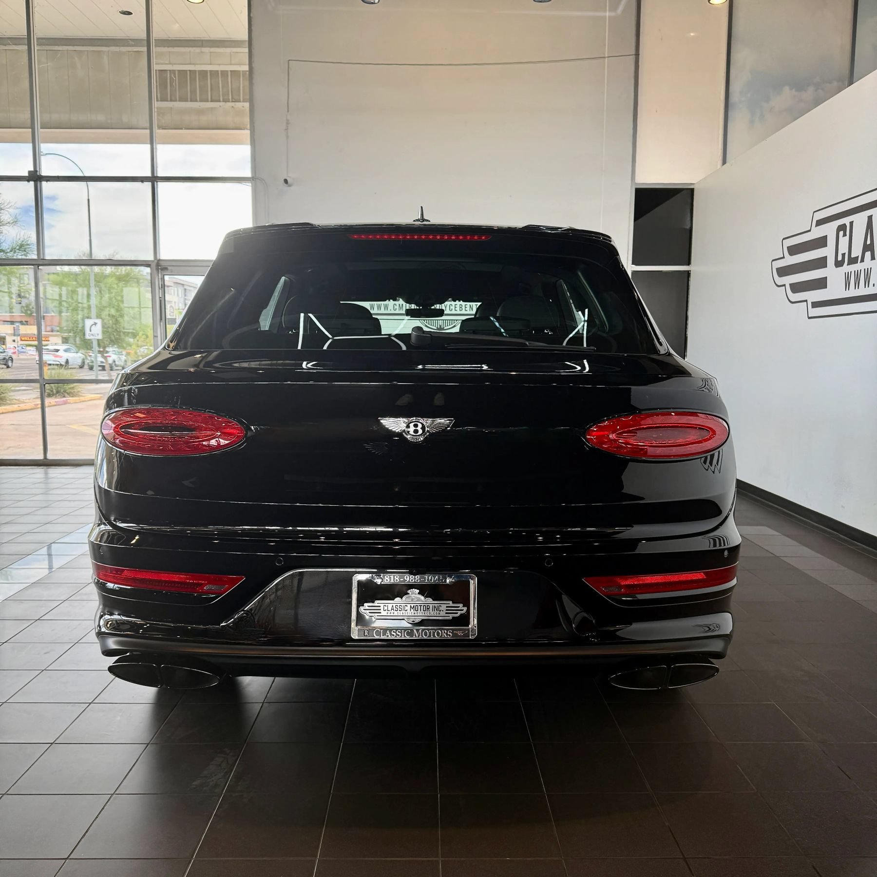 Used 2023 Bentley Bentayga AWD/4WD image 6