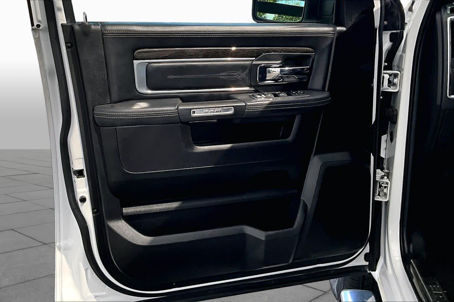 Used 2016 RAM 1500 Limited AWD/4WD image 22