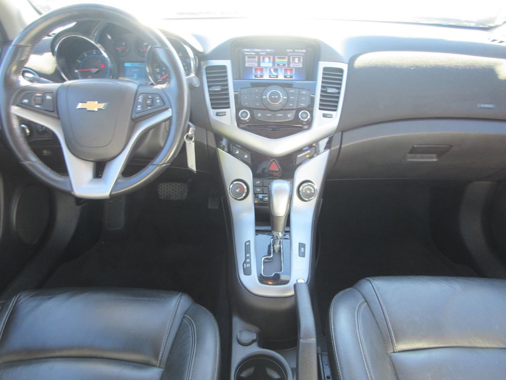 Used 2013 Chevrolet Cruze LT w/ RS Package image 15