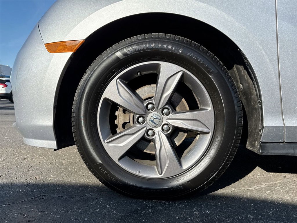 Used 2023 Honda Odyssey EX image 10