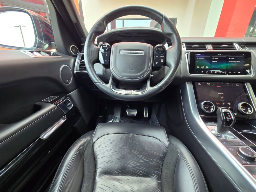 Used 2020 Land Rover Range Rover Sport SVR image 21