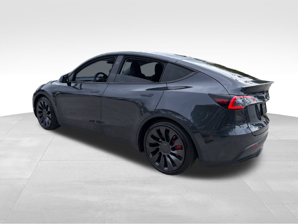 Used 2024 Tesla Model Y Performance AWD/4WD image 5