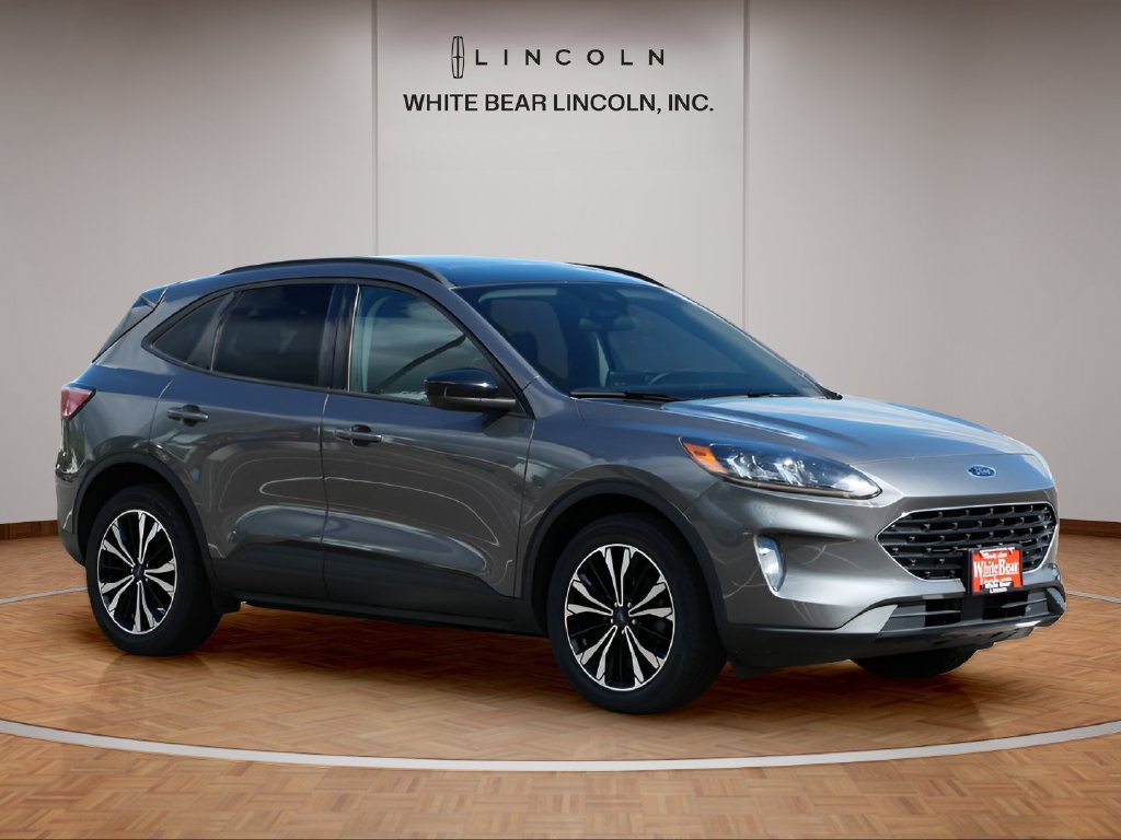 Used 2022 Ford Escape SEL w/ SEL Stealth AWD Package image 3