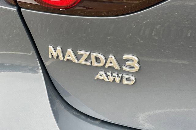 Certified 2025 MAZDA MAZDA3 Carbon image 31