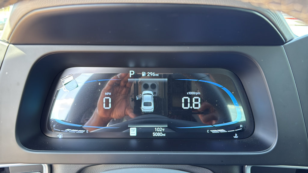 Certified 2026 Hyundai Elantra Sport FWD image 18