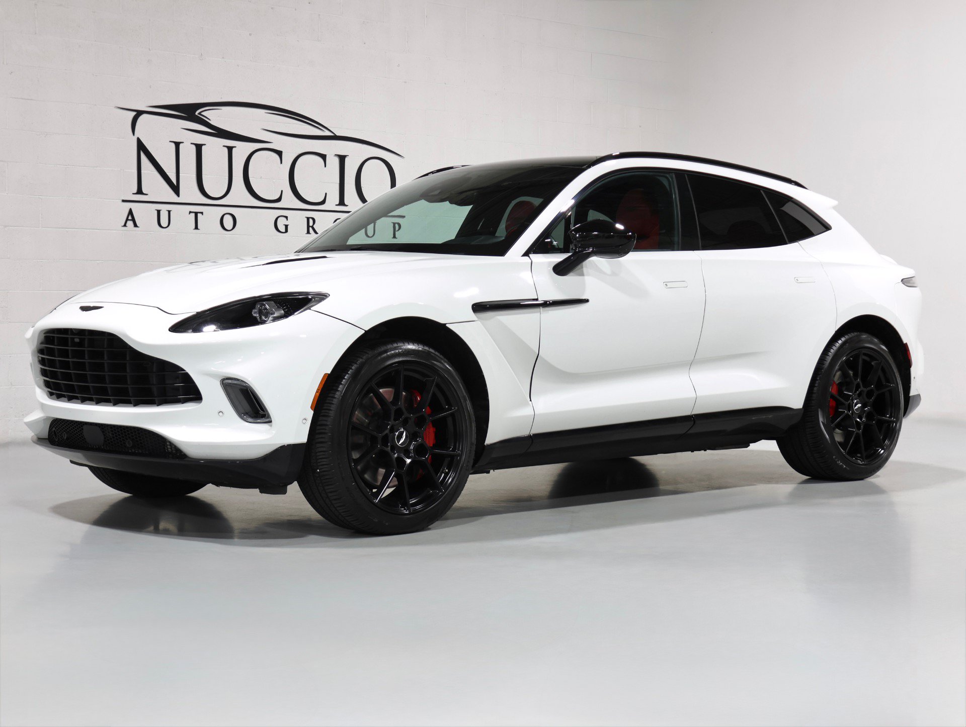 Used 2021 Aston Martin DBX