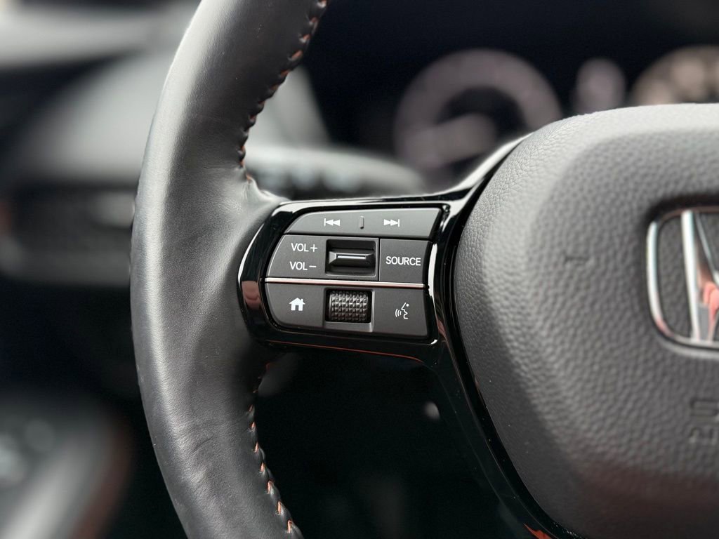 Used 2025 Honda HR-V Sport image 8