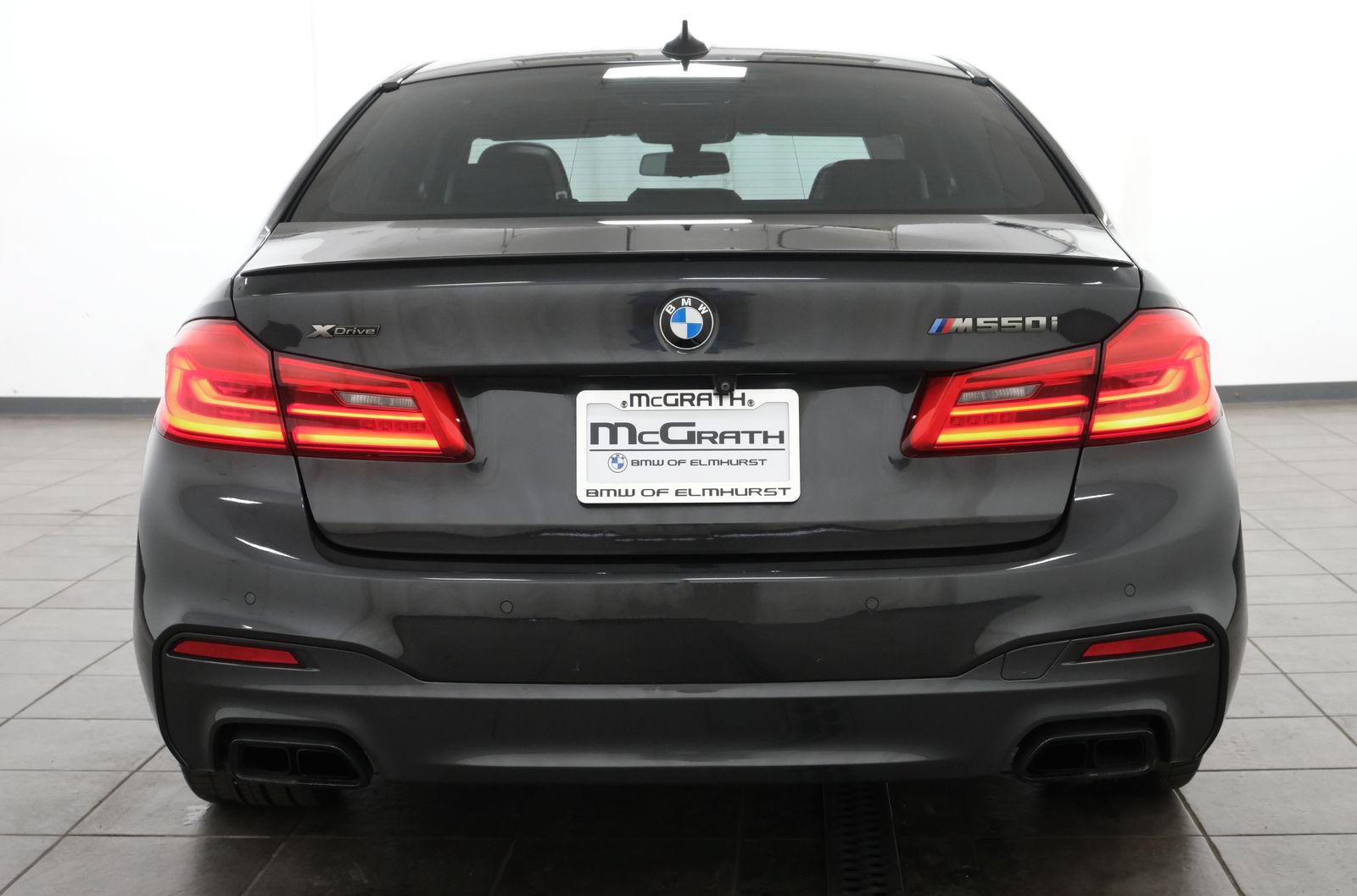 Used 2018 BMW M550i xDrive AWD/4WD image 5