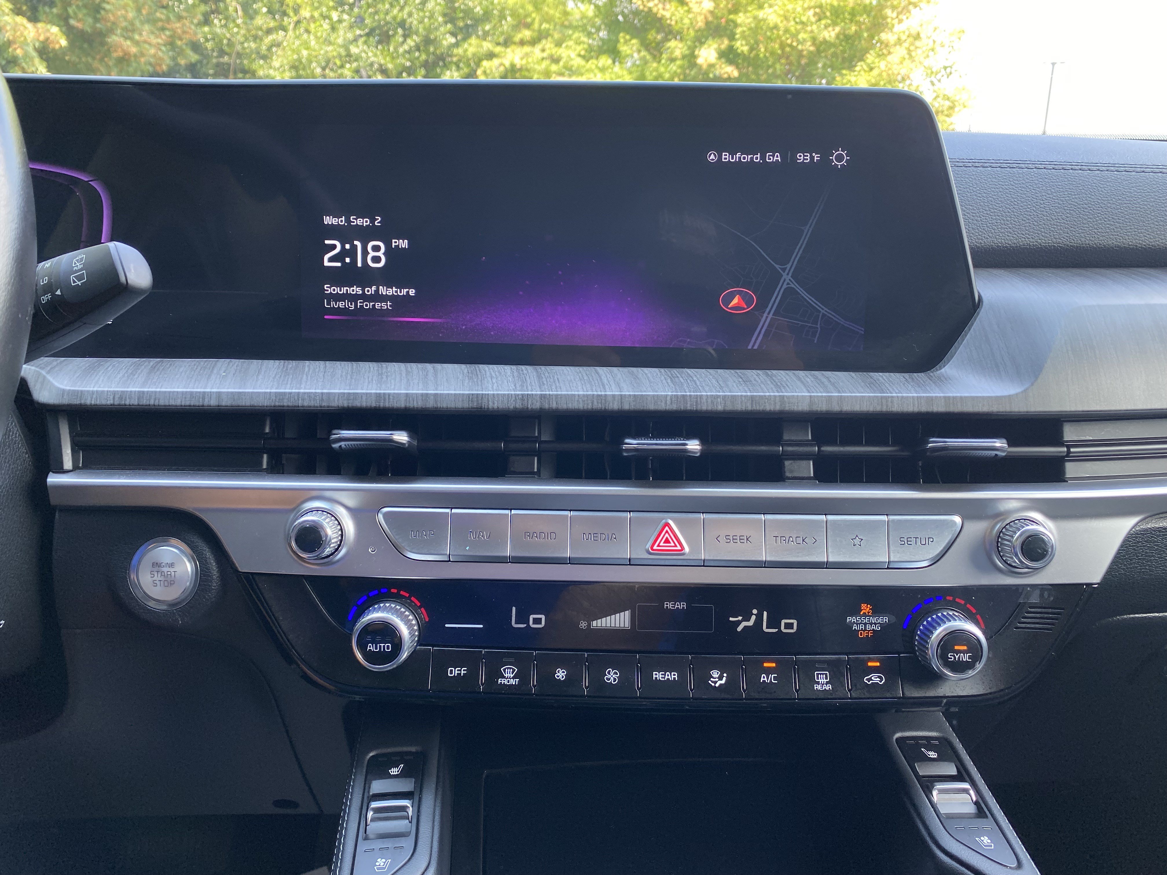 Used 2024 Kia Telluride EX w/ EX Captain's Chair Package FWD image 24