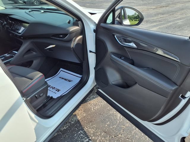 Used 2023 Buick Envision Essence w/ Sport Touring Package AWD/4WD image 43