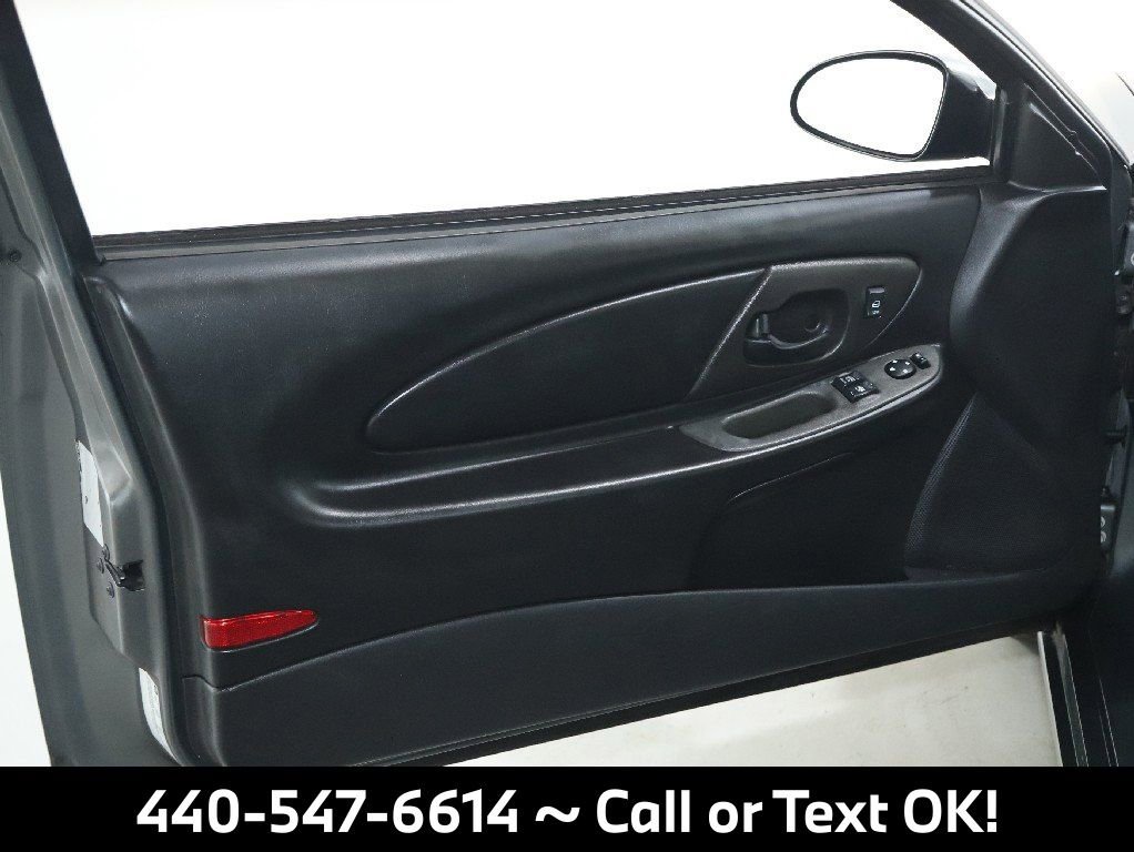 Used 2004 Chevrolet Monte Carlo SS w/ Preferred Equipment Group FWD image 19