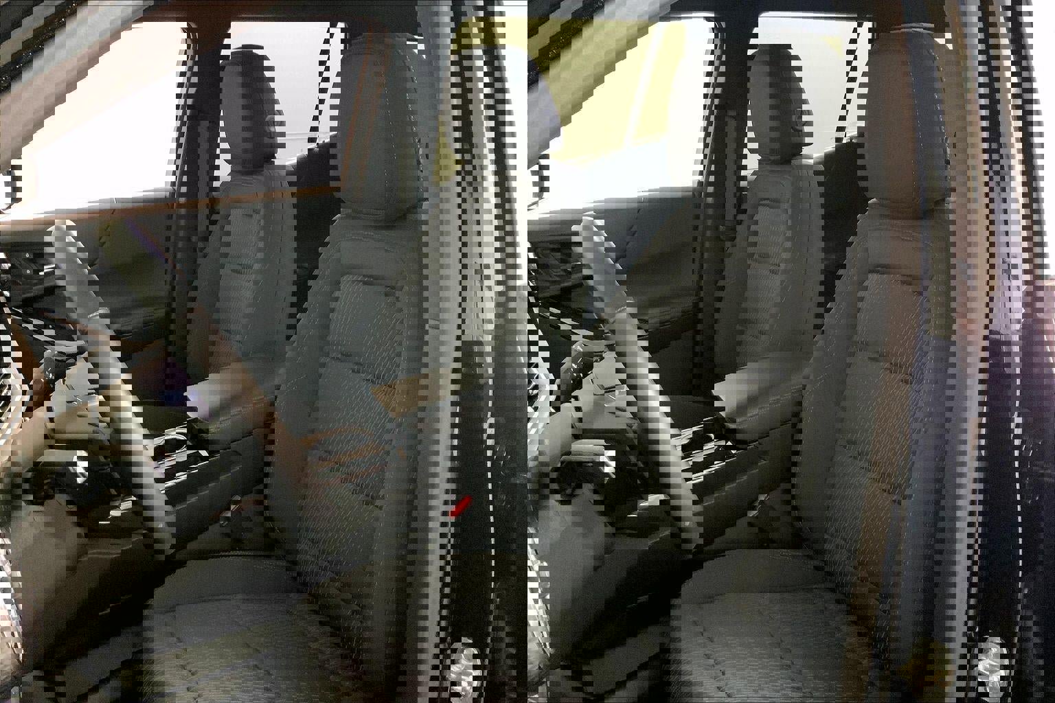 Used 2025 Chevrolet Equinox LT image 22