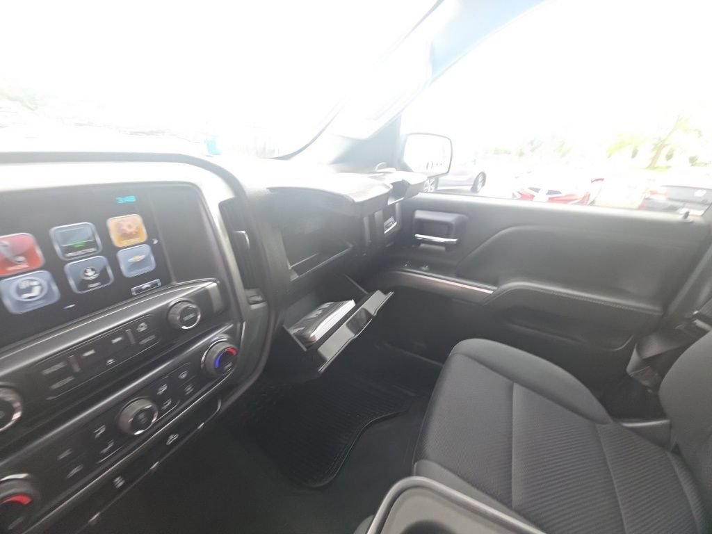 Used 2019 Chevrolet Silverado 1500 LT w/ All Star Edition AWD/4WD image 23