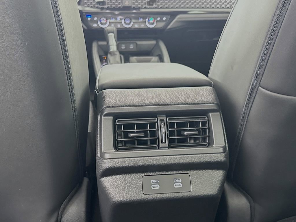 Certified 2025 Honda Accord Touring image 34