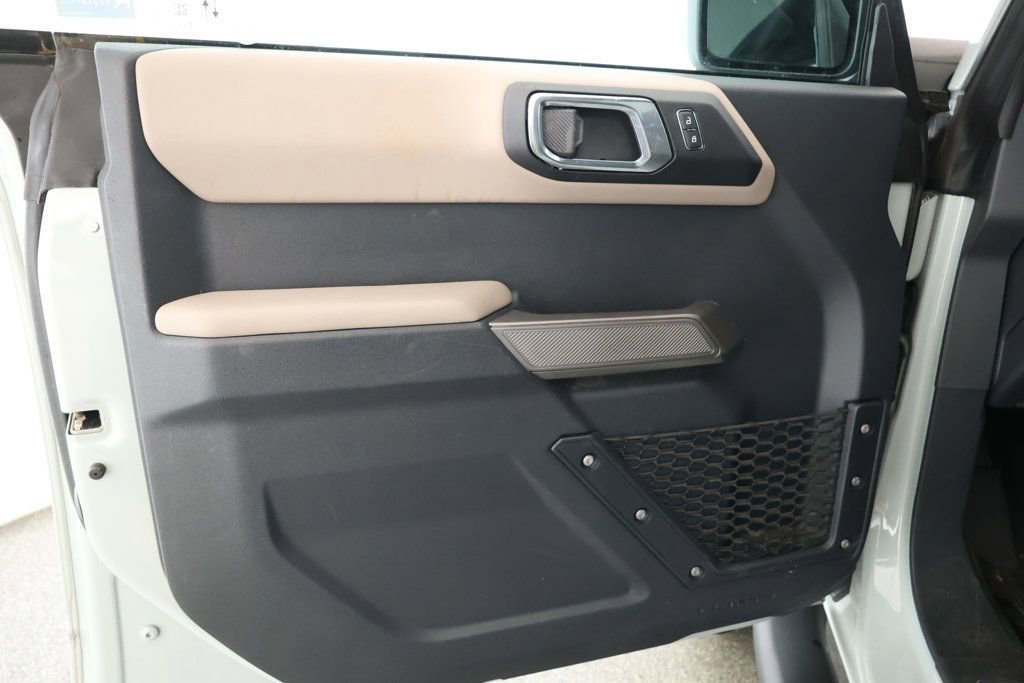 Used 2022 Ford Bronco Wildtrak image 8