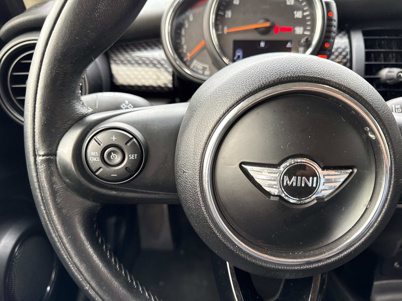 Used 2016 MINI Cooper S image 15