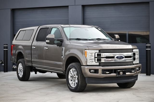 Used 2018 Ford F250 Limited w/ FX4 Off-Road Package image 1