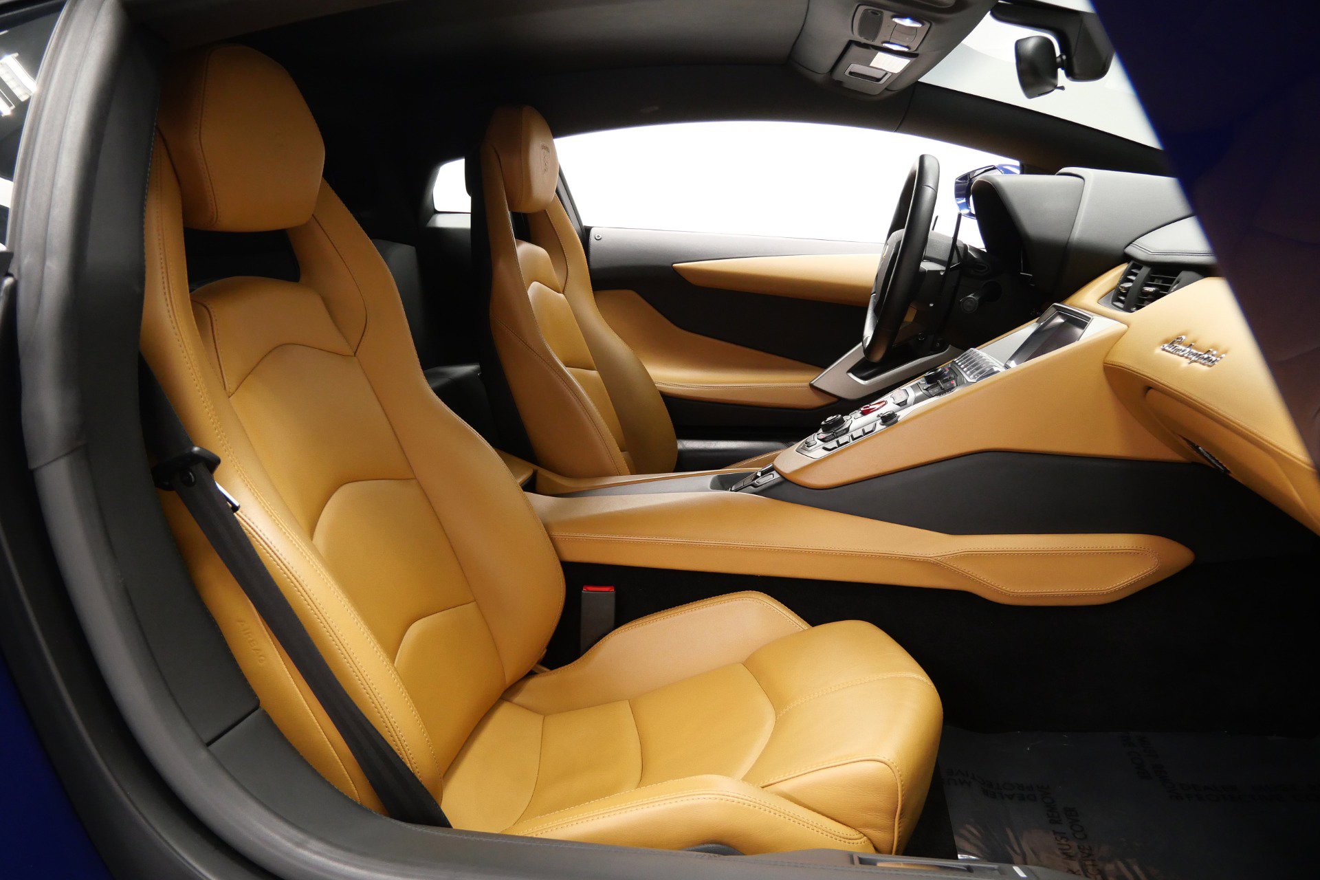 Used 2014 Lamborghini Aventador LP 700-4 image 25