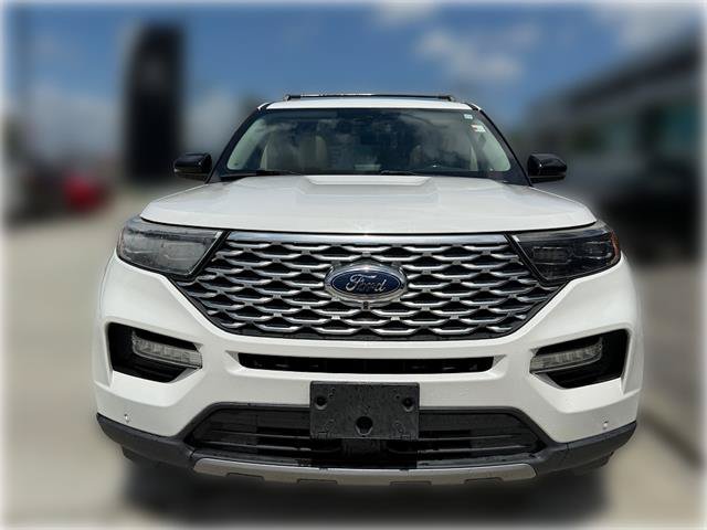 Used 2020 Ford Explorer Platinum w/ Premium Technology Package AWD/4WD image 2