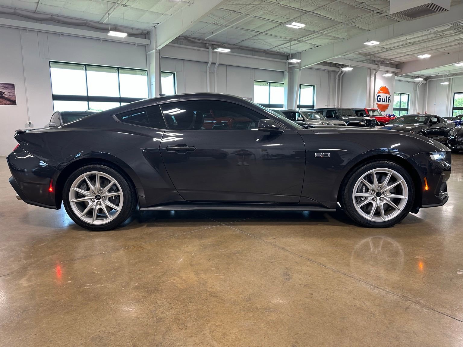 Used 2024 Ford Mustang GT Premium RWD image 8