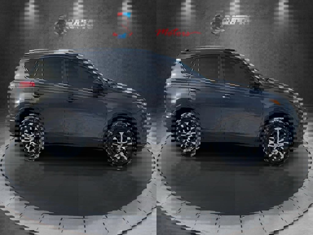 Used 2016 Toyota RAV4 LE image 7