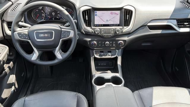 Certified 2024 GMC Terrain Denali w/ Denali Premium Package AWD/4WD image 29