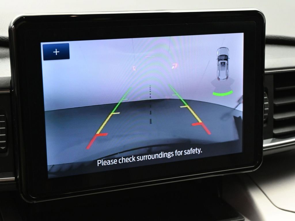 Used 2022 Ford Explorer XLT w/ Equipment Group 202A image 15