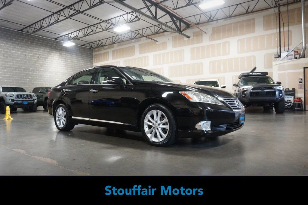 Used 2011 Lexus ES 350 image 1