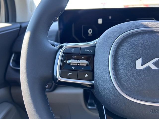 New 2025 Kia Carnival SX FWD image 13
