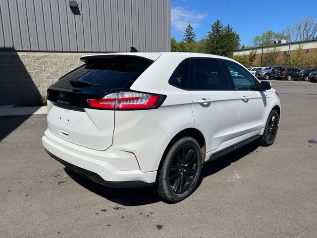 Used 2024 Ford Edge ST-Line AWD/4WD image 5