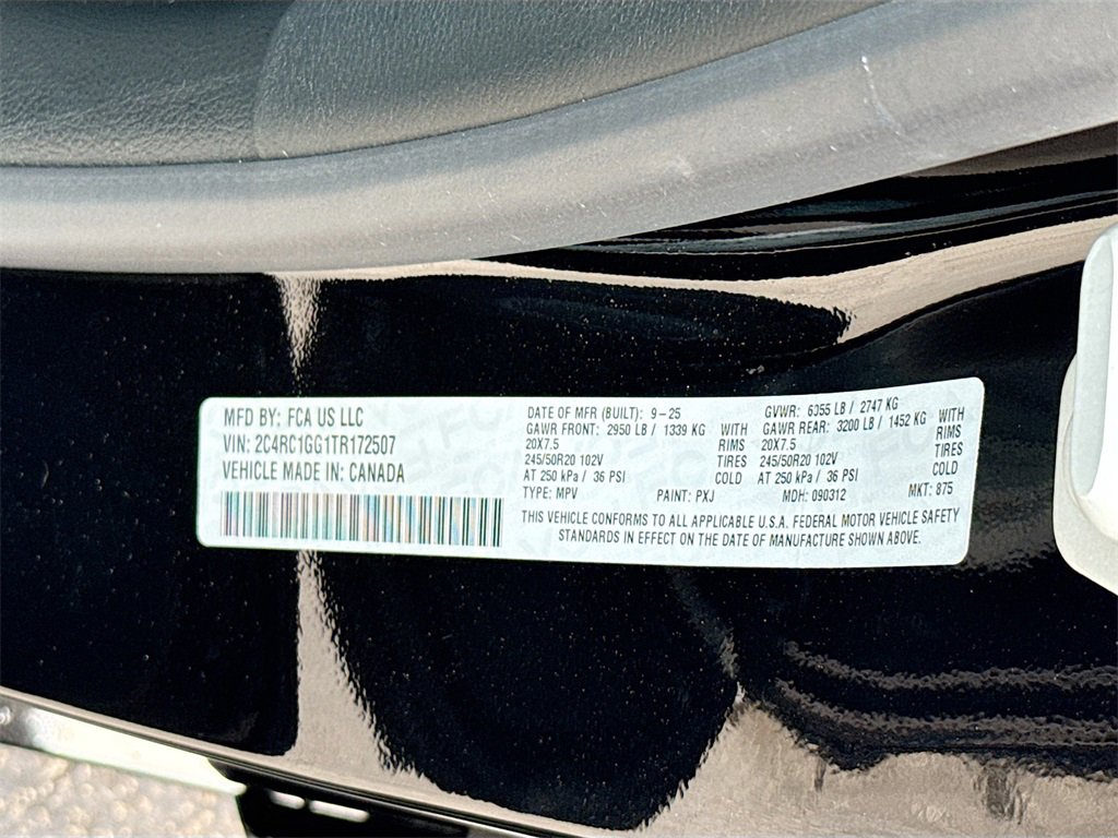 New 2026 Chrysler Pacifica Limited w/ S Appearance Package image 36