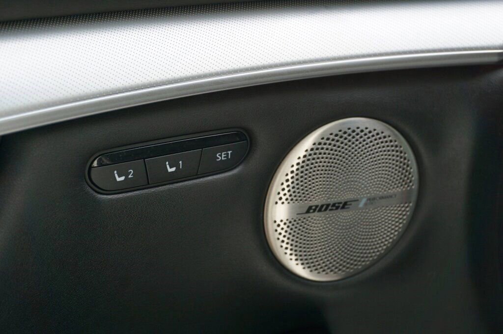 Used 2022 INFINITI QX50 Essential image 32