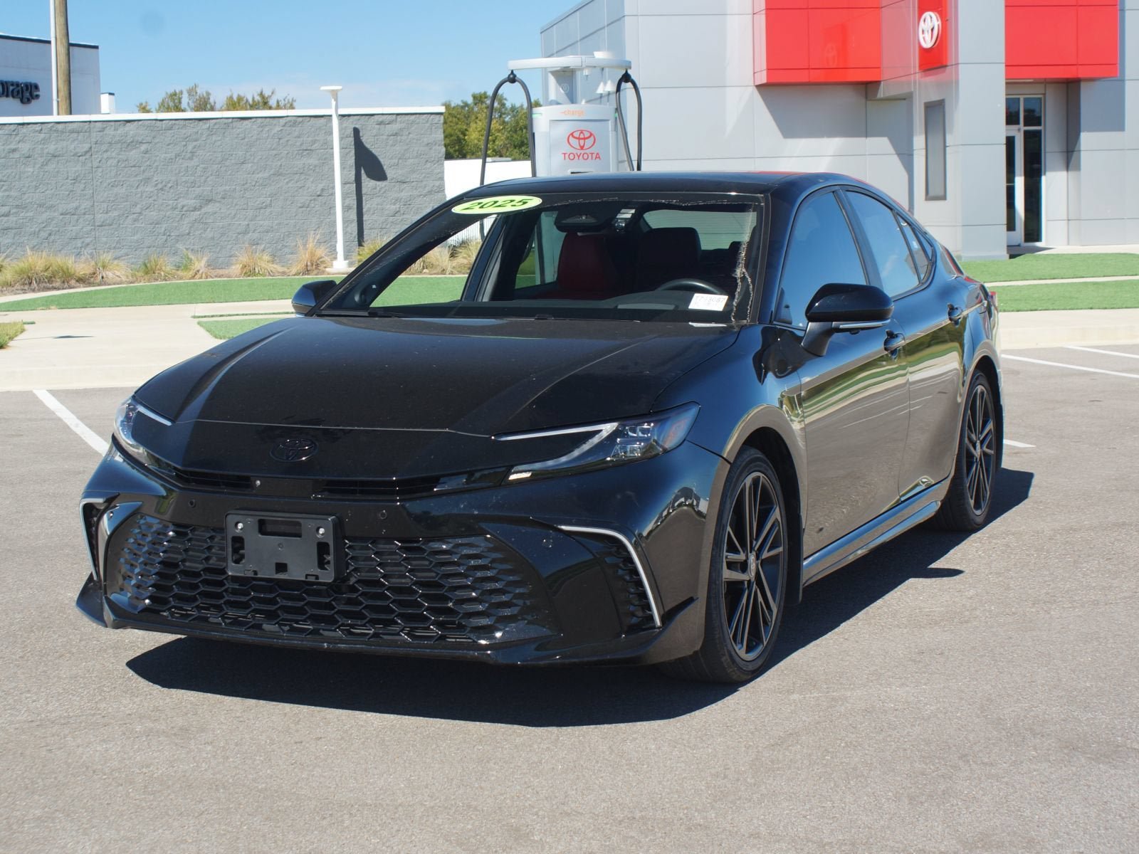 Used 2025 Toyota Camry XSE w/ Premium Plus Package FWD image 24
