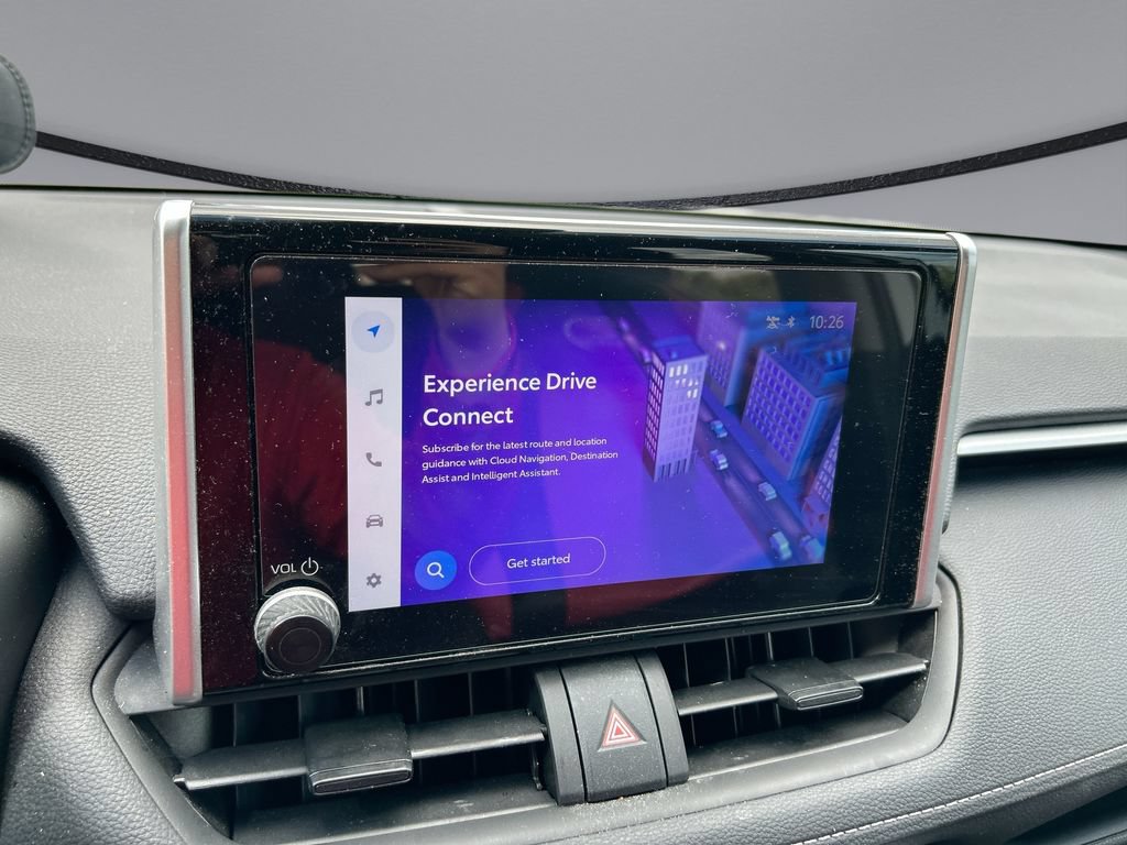 Used 2025 Toyota RAV4 XLE FWD image 25