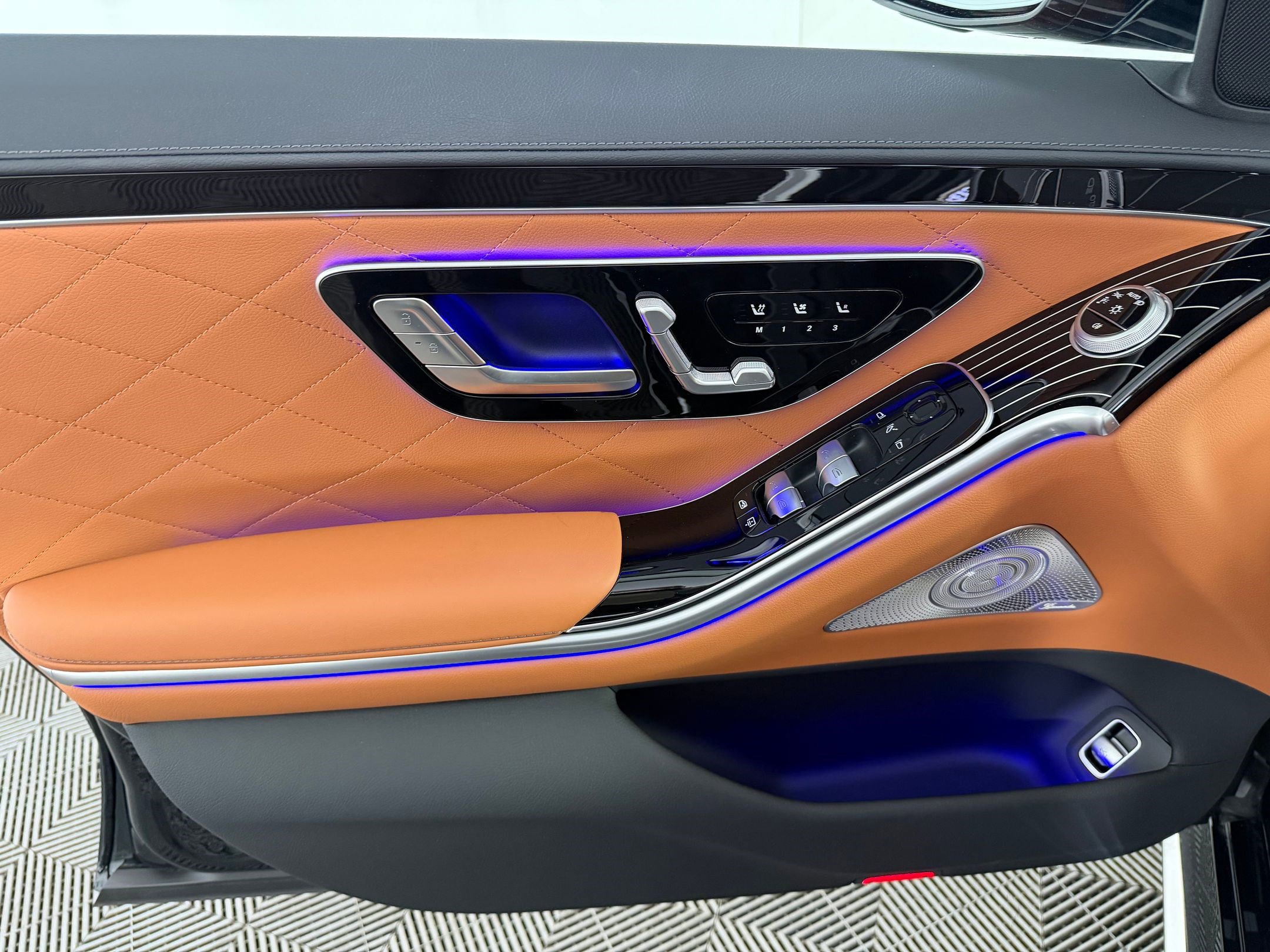 New 2026 Mercedes-Benz S 580 4MATIC Sedan image 12