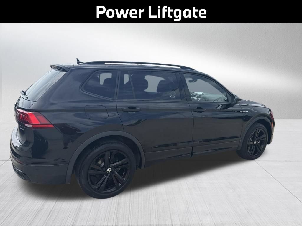 Used 2023 Volkswagen Tiguan SE R-Line AWD/4WD image 6