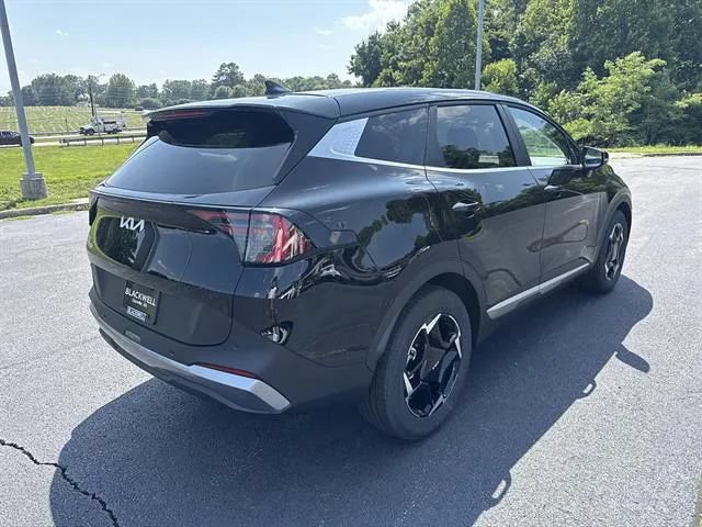 New 2026 Kia Sportage EX FWD image 6