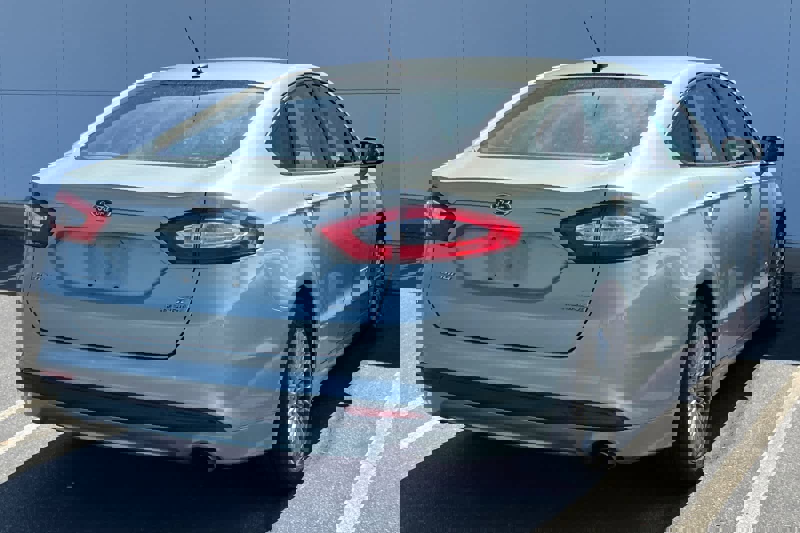 Used 2013 Ford Fusion SE FWD image 4