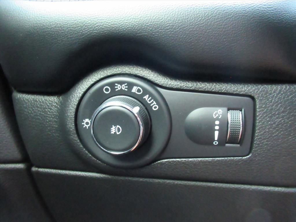 Used 2022 Dodge Durango GT RWD image 23
