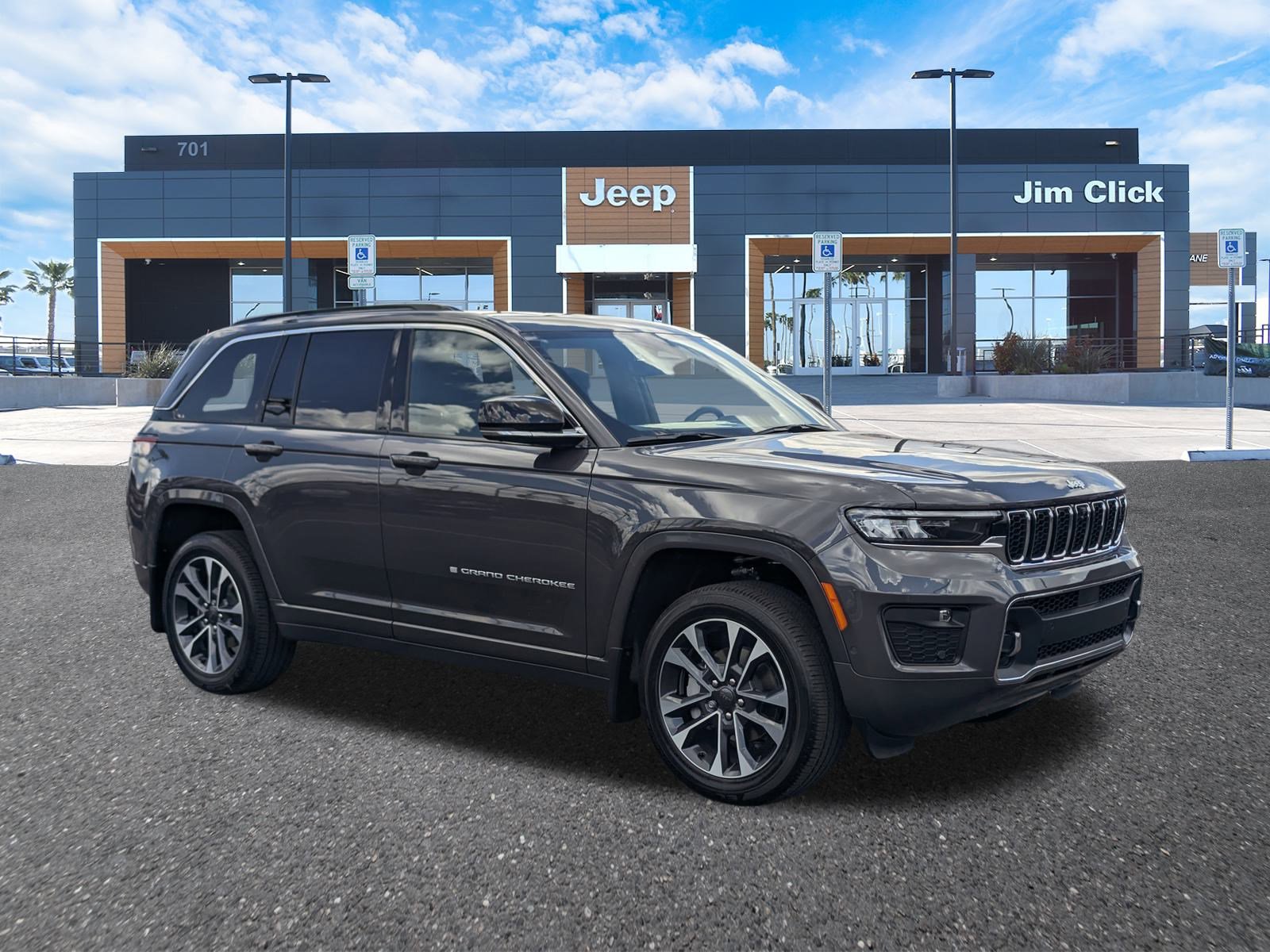 New 2025 Jeep Grand Cherokee Overland w/ Adv Protech Group III image 1
