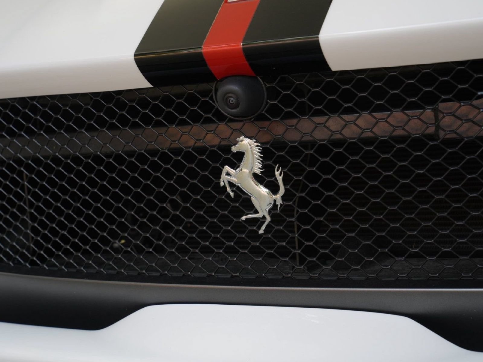 Used 2022 Ferrari 812 GTS RWD image 45