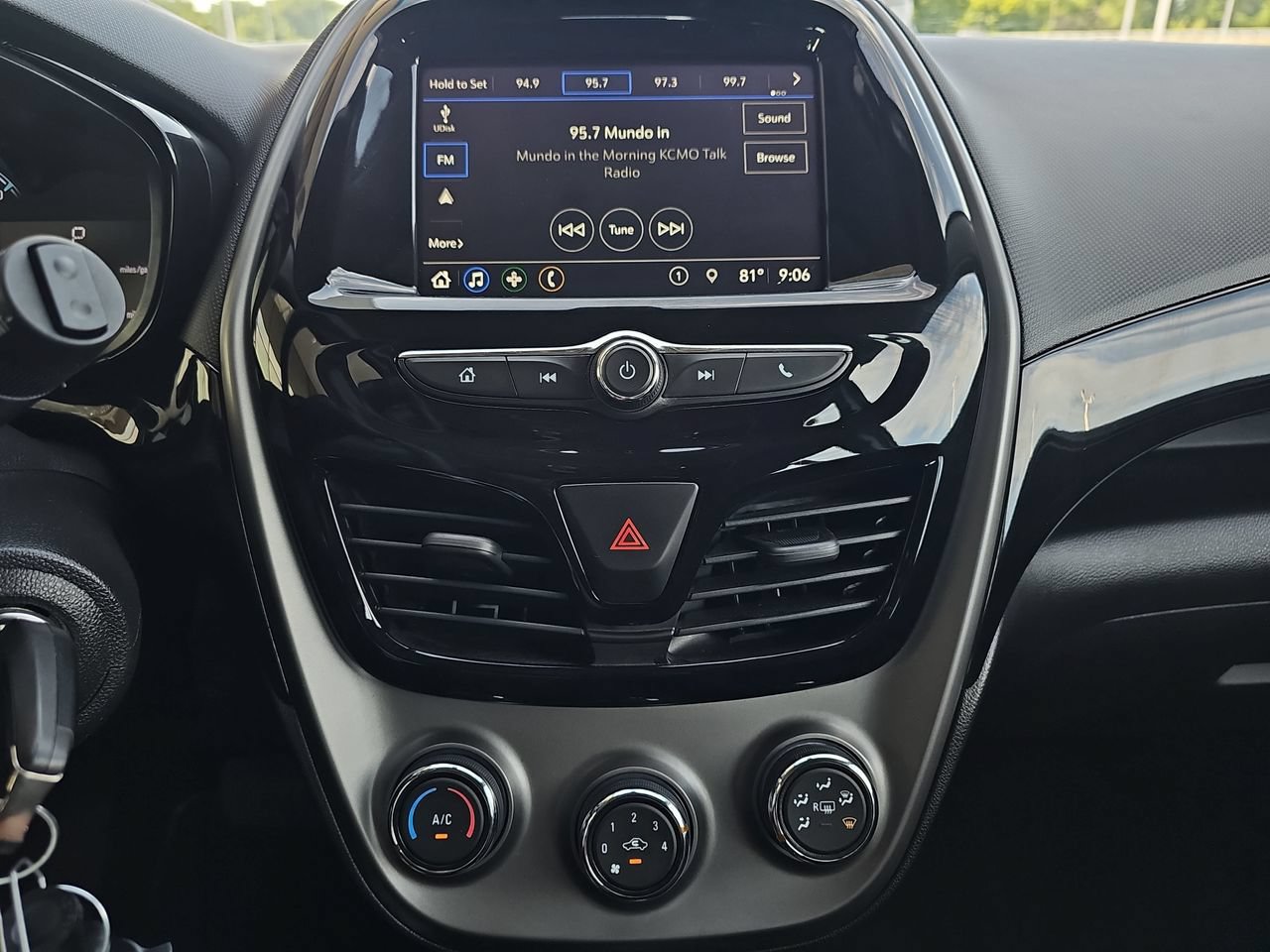 Used 2020 Chevrolet Spark LT FWD image 25