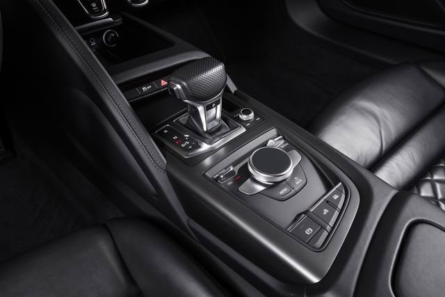 Used 2023 Audi R8 V10 performance RWD image 25
