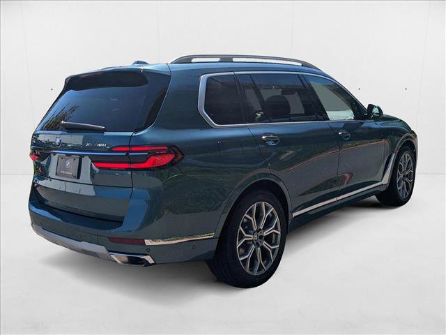 Used 2026 BMW X7 xDrive40i w/ Premium Package image 2