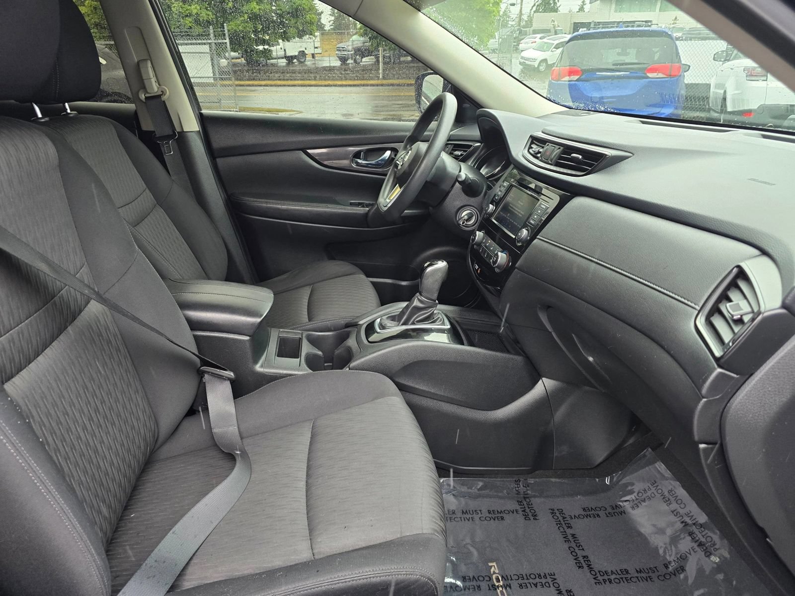 Used 2018 Nissan Rogue S AWD/4WD image 11