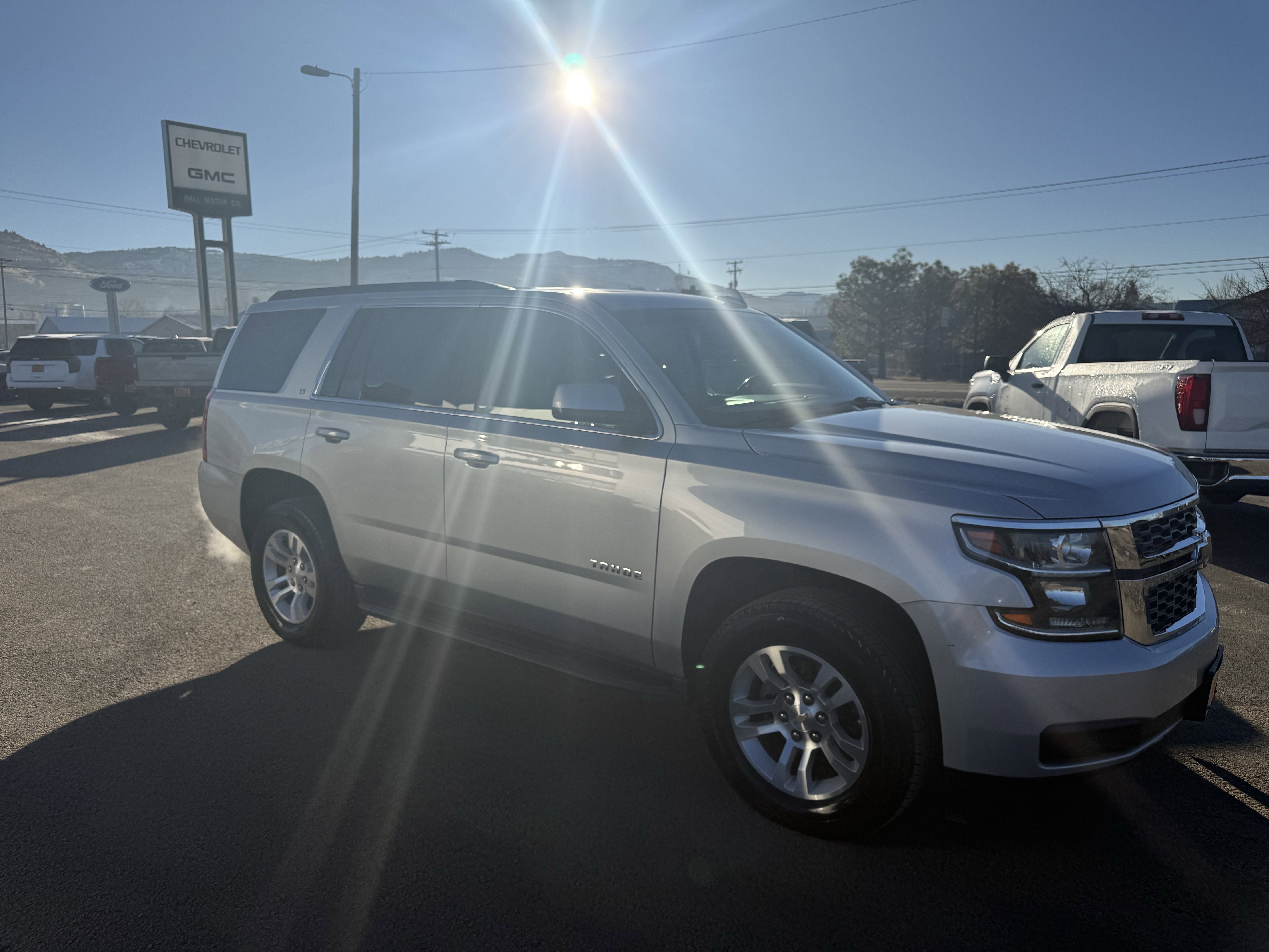 Used 2018 Chevrolet Tahoe LT image 3