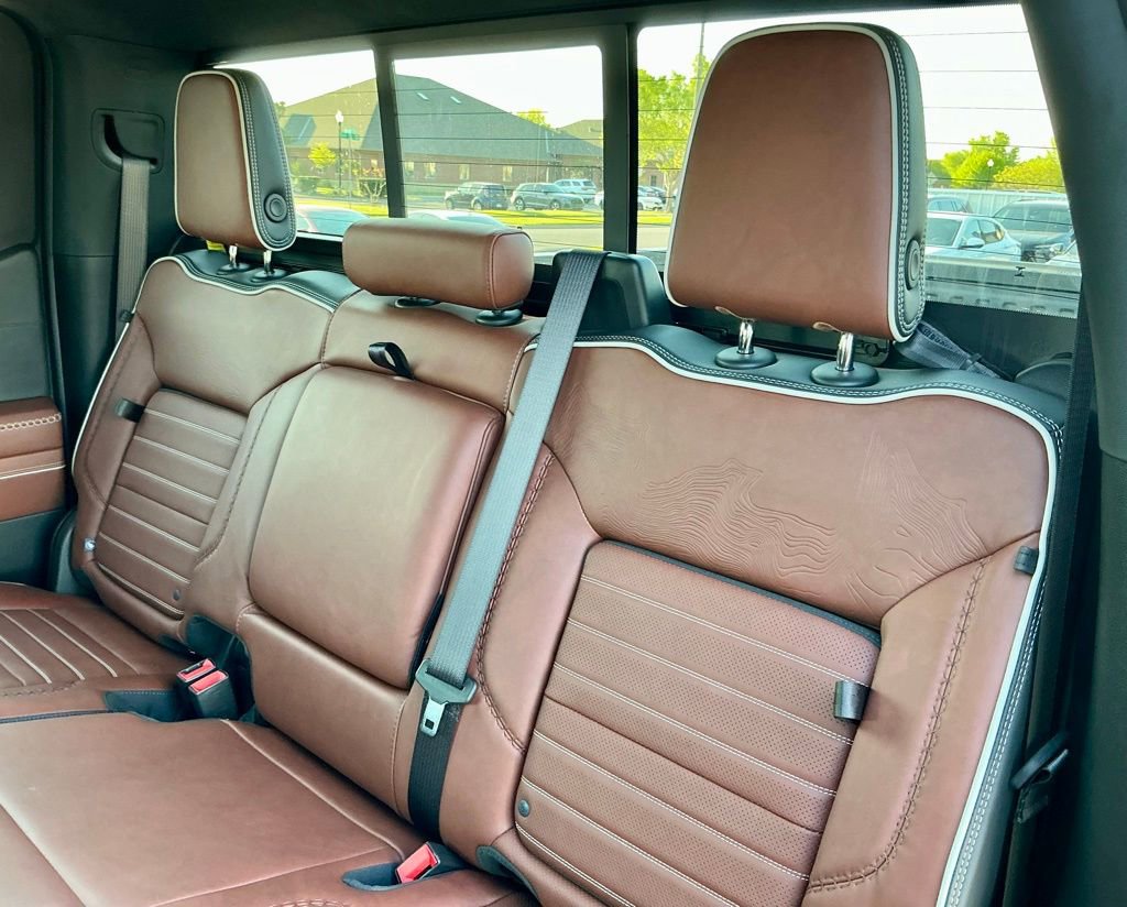 Used 2025 GMC Sierra 1500 Denali Ultimate image 32