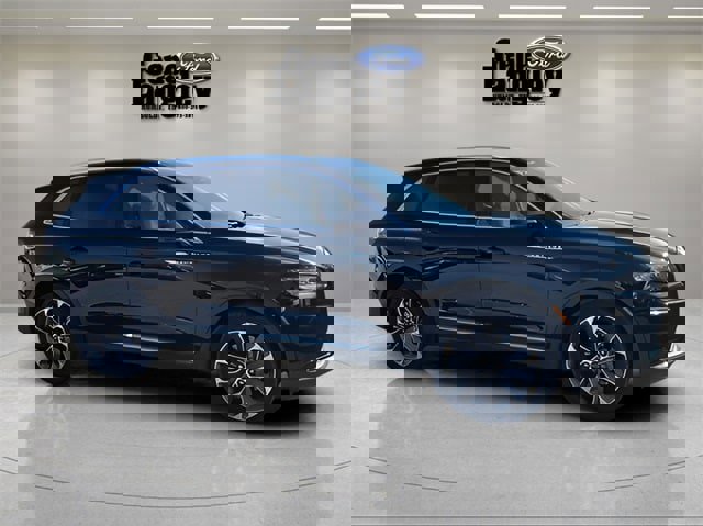 Used 2022 Lincoln Nautilus Reserve image 14