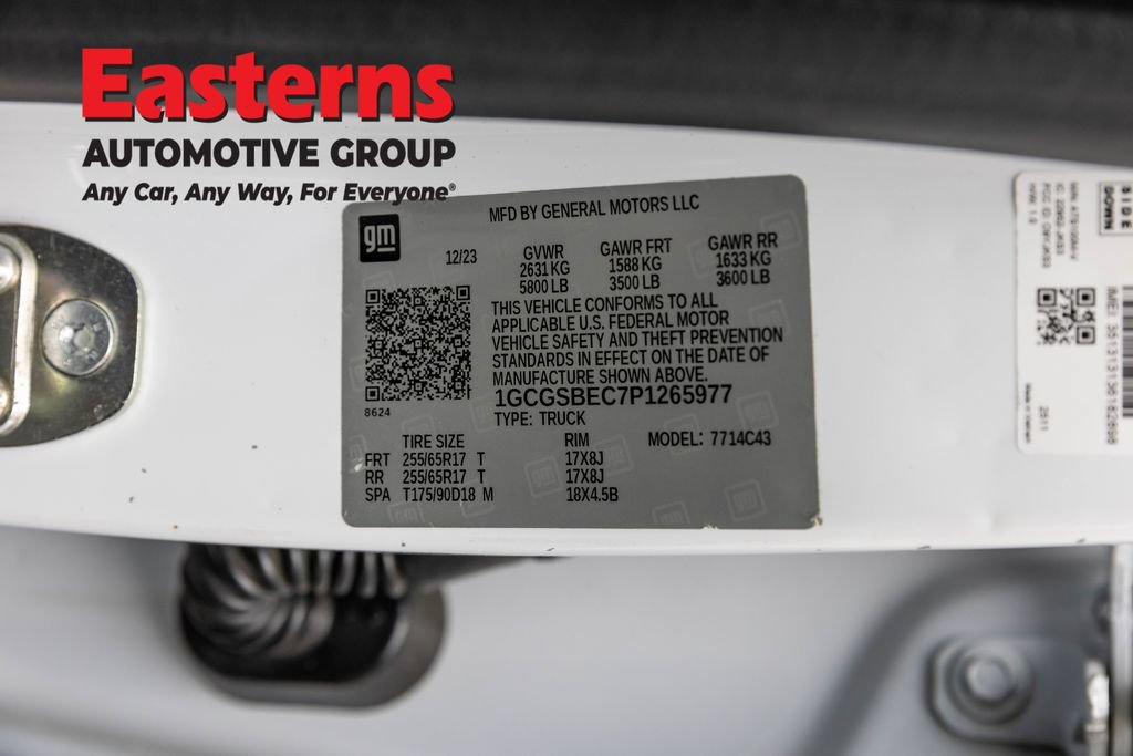 Used 2023 Chevrolet Colorado W/T RWD image 33